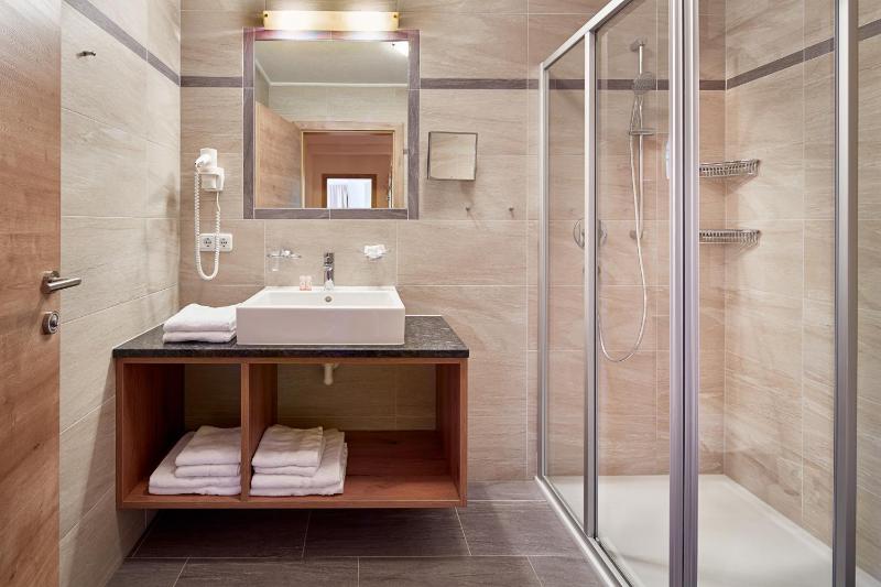 Two-Bedroom Suite image 3