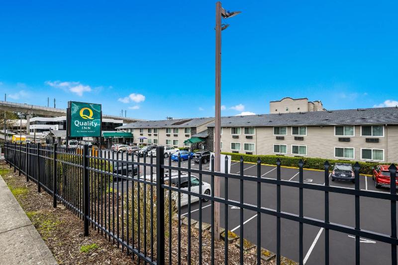 Quality Inn SeaTac Airport-Seattle - image 3