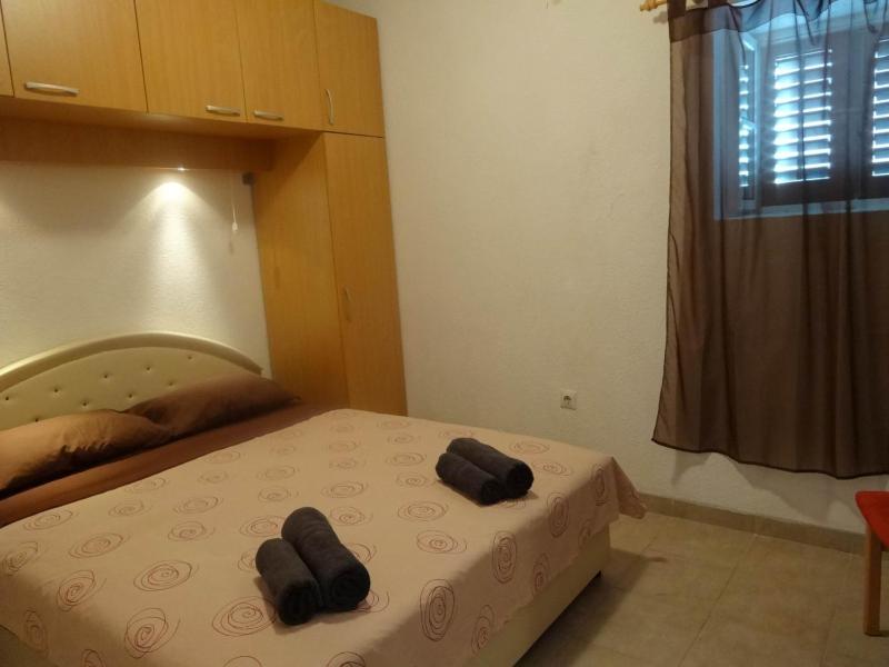 Seaside apartments and rooms - image 7