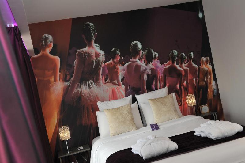 Privilege Double Room image 2