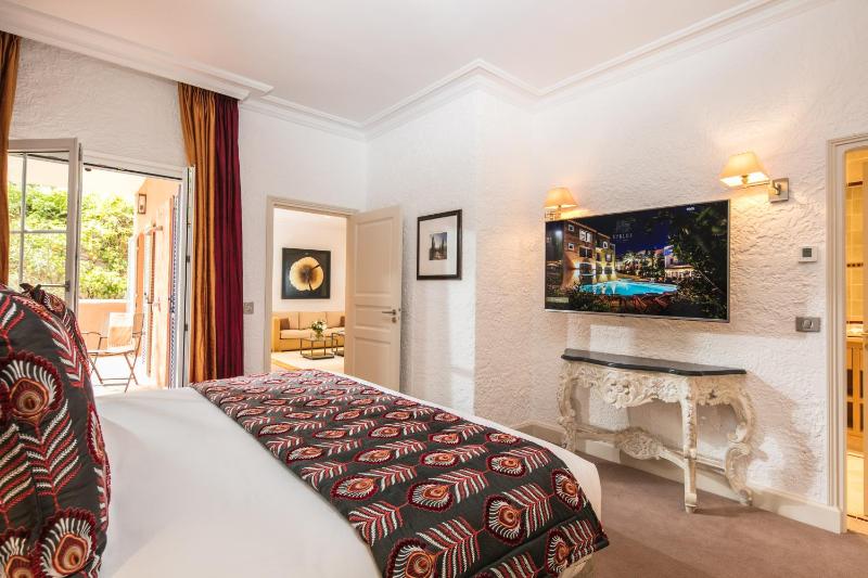 Hotel Byblos Saint-Tropez - image 33