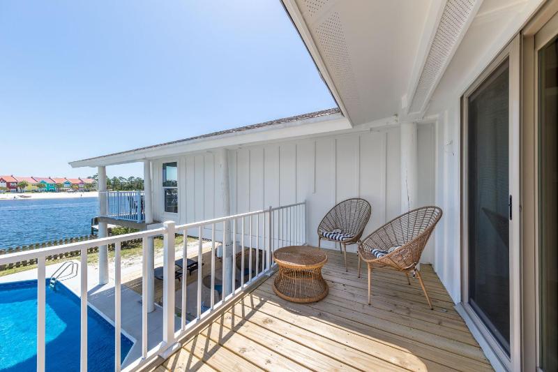 On the Canal - Private Pool + Dock Canal Front + Beautiful Sunset Views - image 12