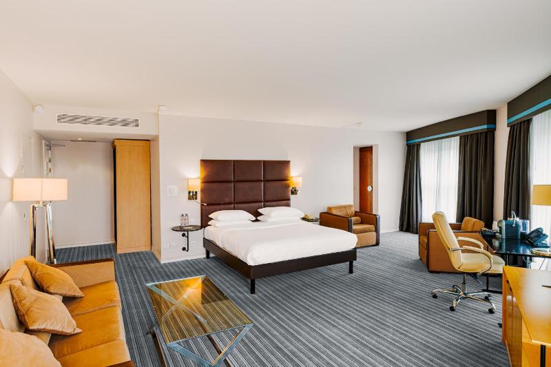 Junior Suite image 3