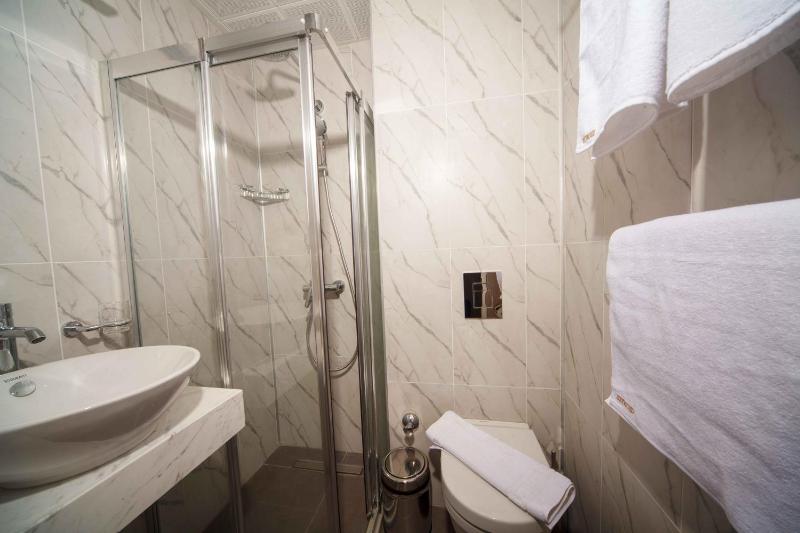 Istanbul Old City Beyazid Belmond Hotel - image 10
