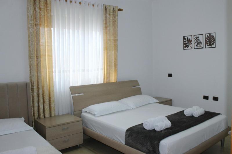 Guest House Adi Hoxha - image 8