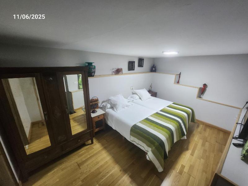 Three-Bedroom House image 2