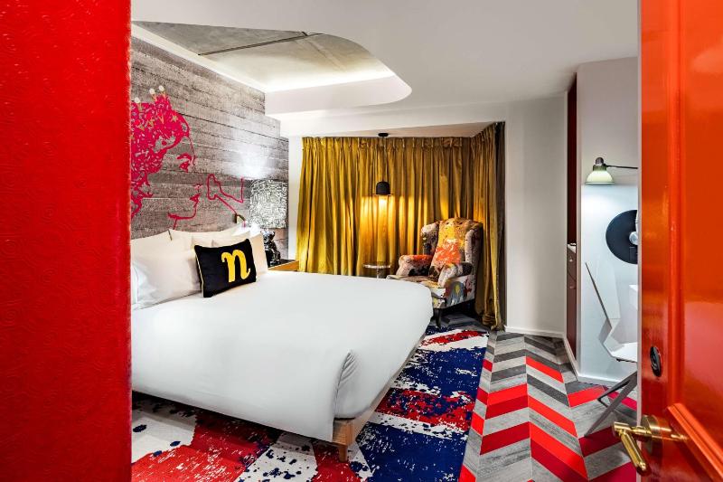 nhow Superior Room image 1
