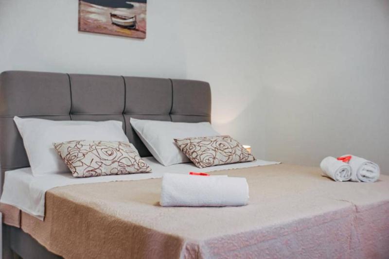 Apartment Suzana - image 14