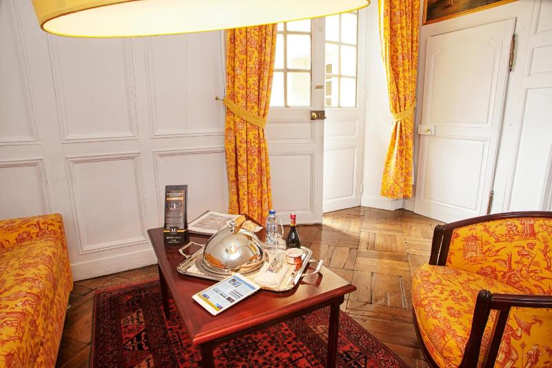 Hotel D'haussonville - image 34