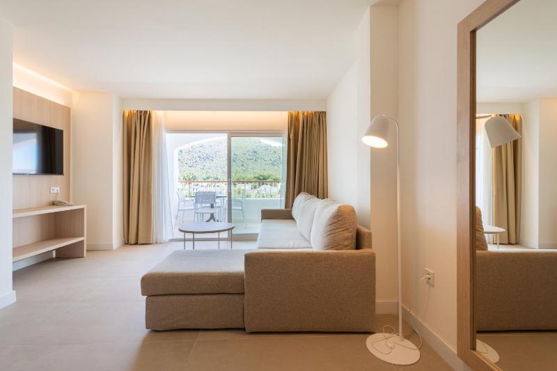 Two-Bedroom Apartment (2 Adults + 2 Children) image 2