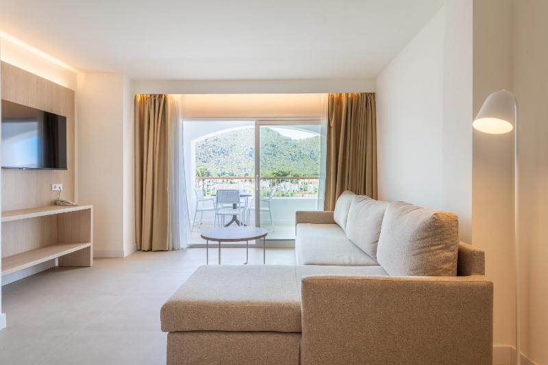 Two-Bedroom Apartment (2 Adults + 3 Children) image 3