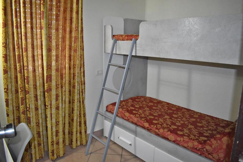 Quadruple Room image 1