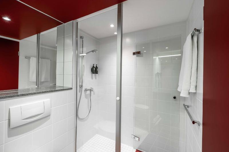Suite image 3