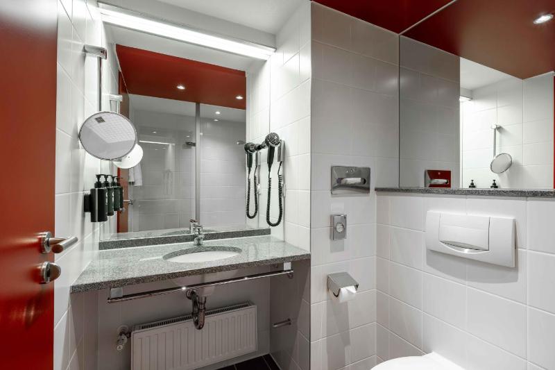 Suite image 2