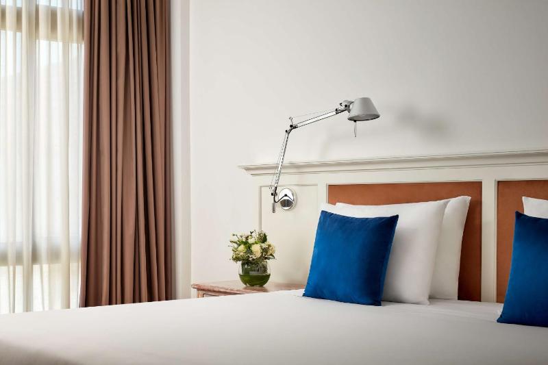Family Adjoining Room (2 Adults + 2 Children) image 3