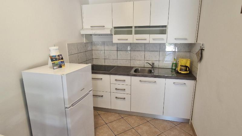 Apartmani Dolencic - image 25