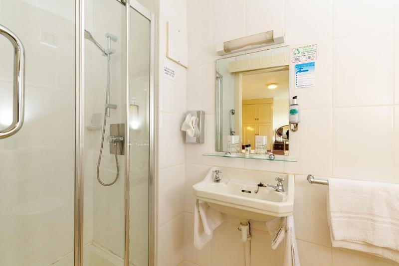 Single Room image 1