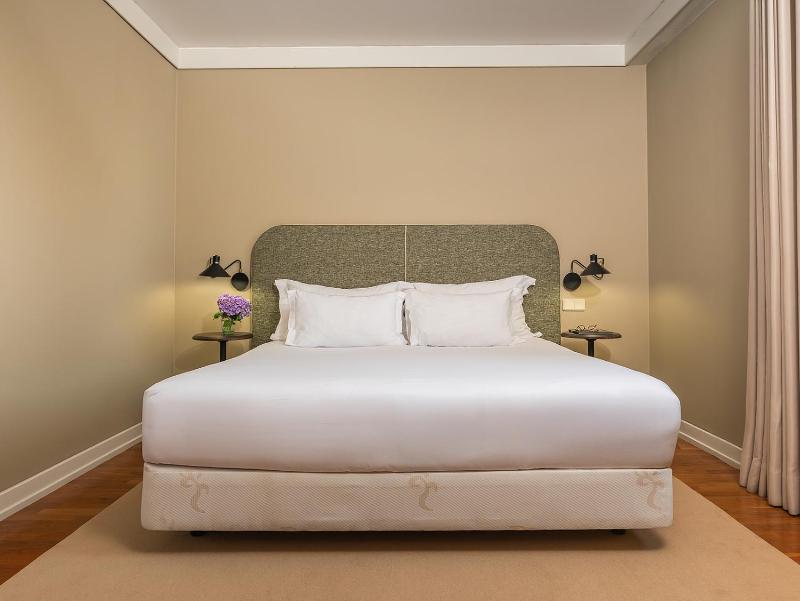 Superior Double or Twin Room image 1