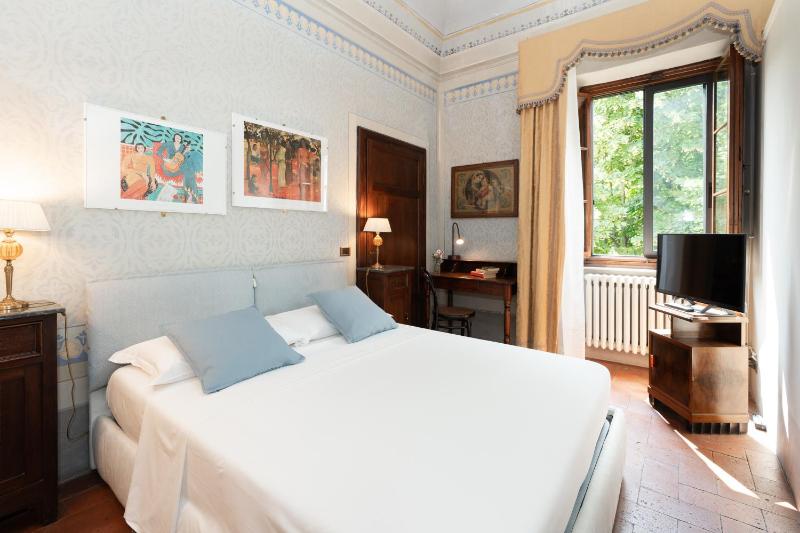 Classic Triple Room image 1