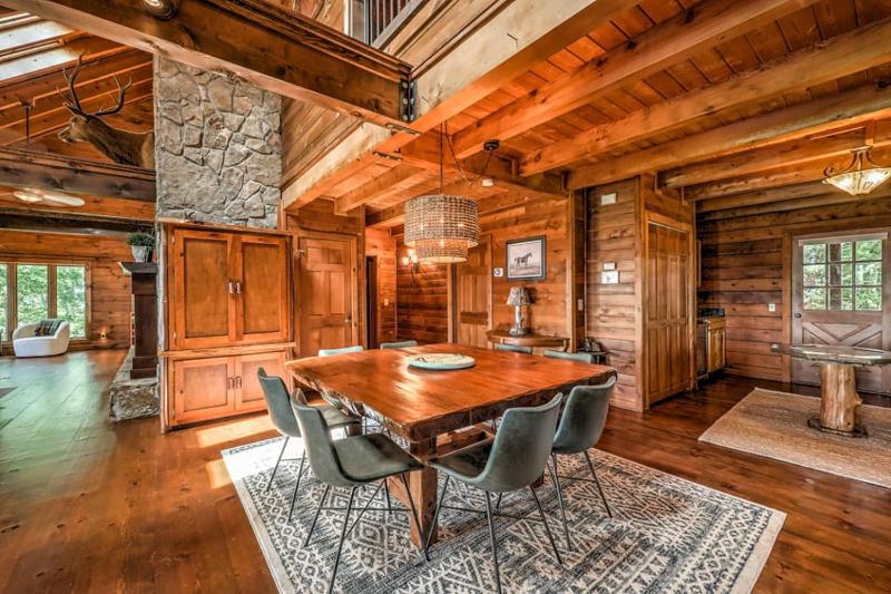 Ridge Top Lodge - image 32