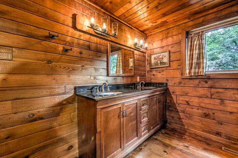 Ridge Top Lodge - image 13