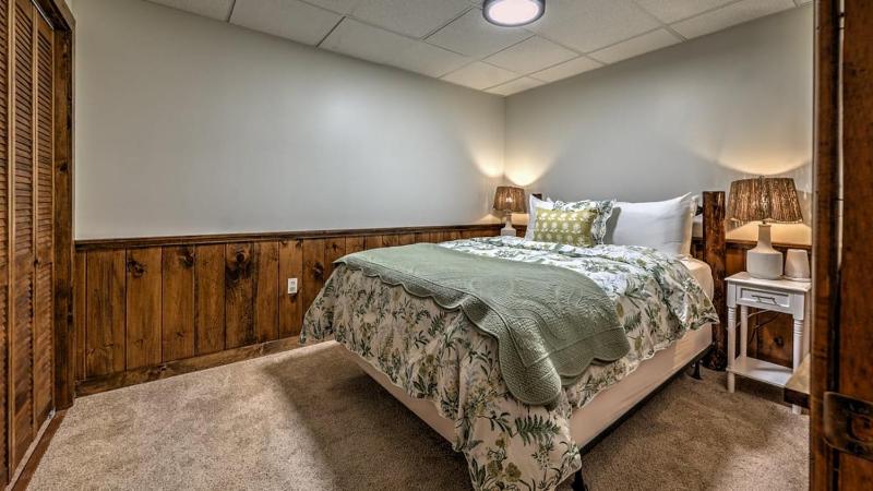 Ridge Top Lodge - image 30