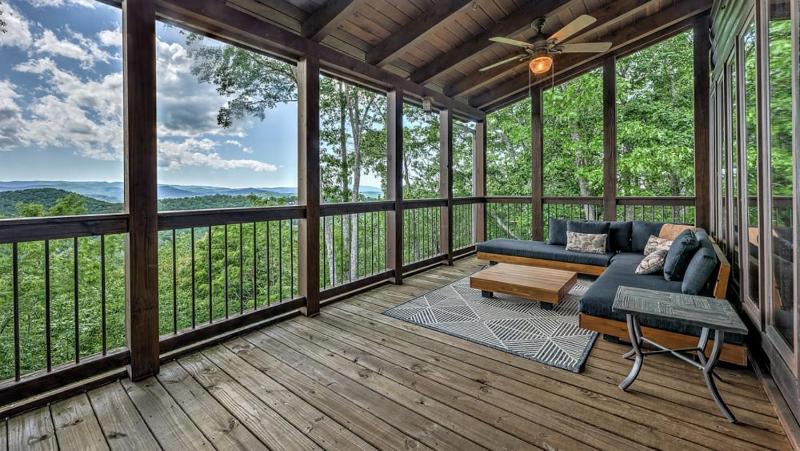 Ridge Top Lodge - image 26