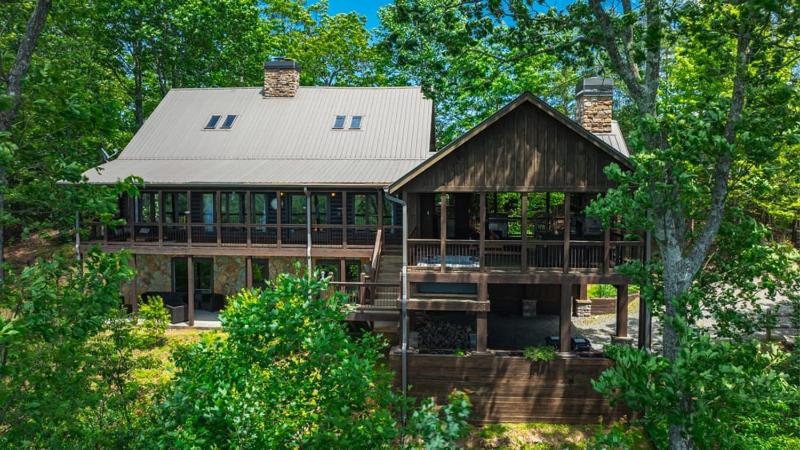 Ridge Top Lodge - image 43