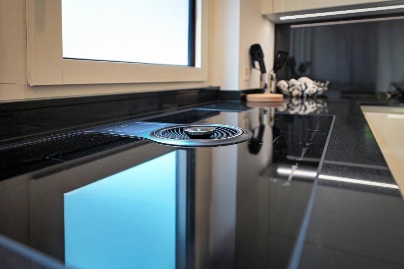 Luxury Lake View Motta Apartment in Lugano - image 4