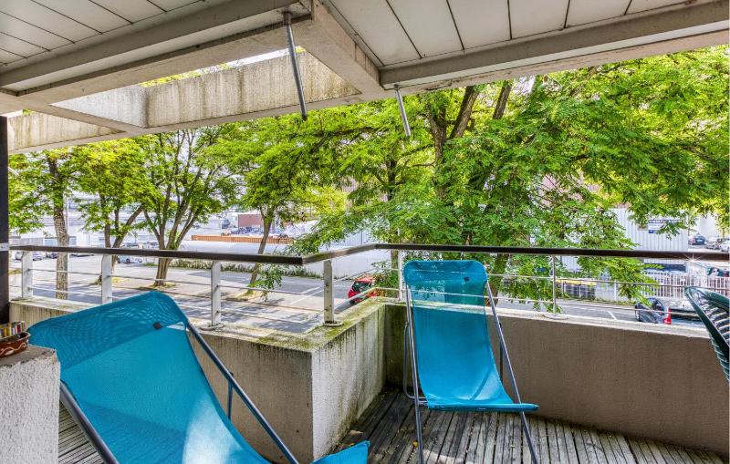 Amazing Apartment In La Rochelle With Wifi - image 19