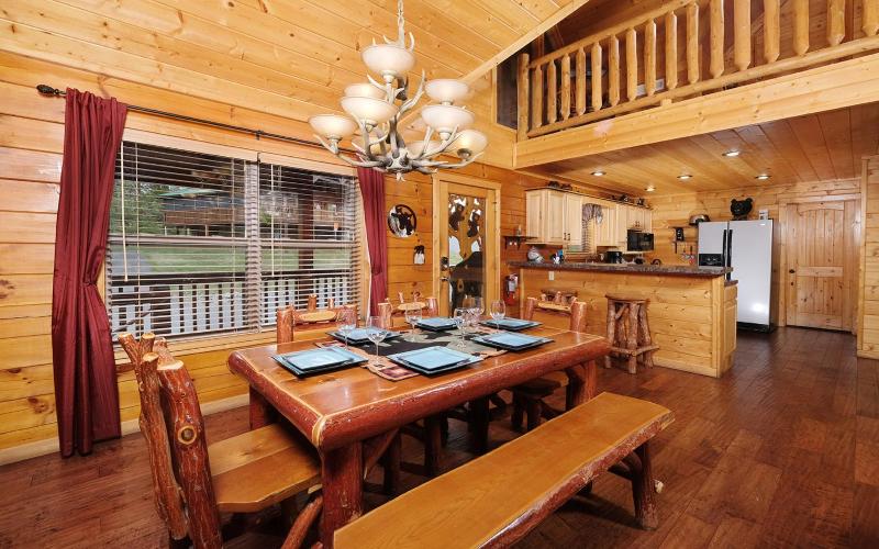 Bear Creek Lodge - Game Nights Hot Tub Soaks & Relaxation - image 14