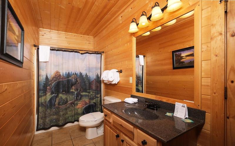 Bear Creek Lodge - Game Nights Hot Tub Soaks & Relaxation - image 5