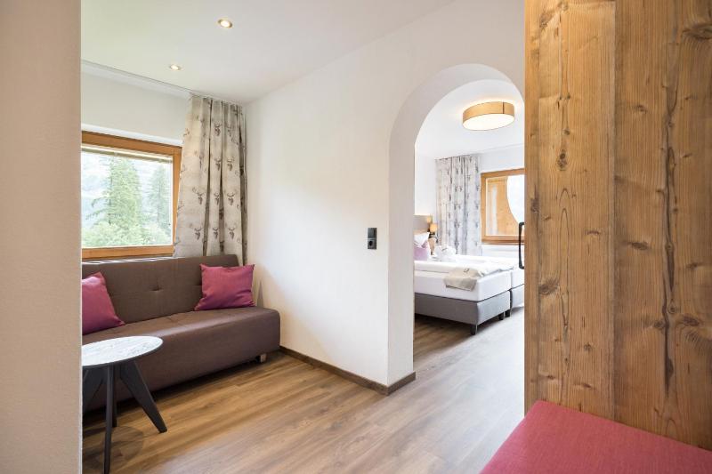 Junior Suite image 3