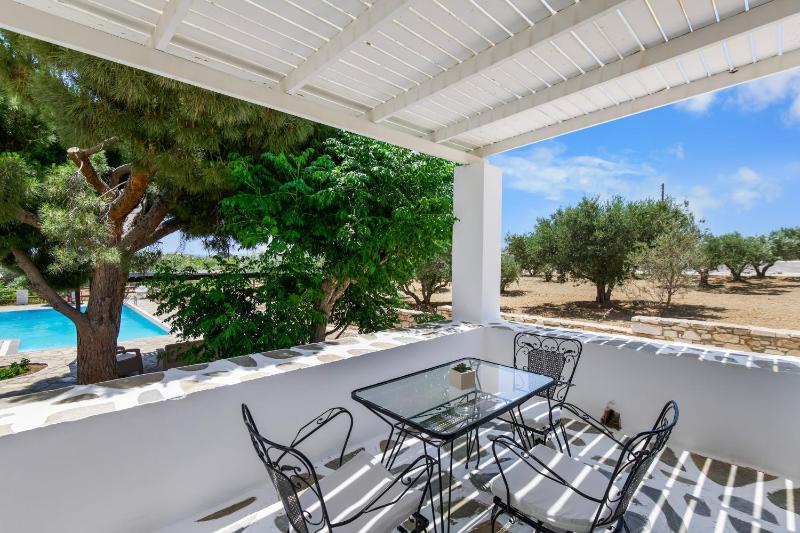 Tzane Studios & Apartments - Steps away from Golden Beach - image 27