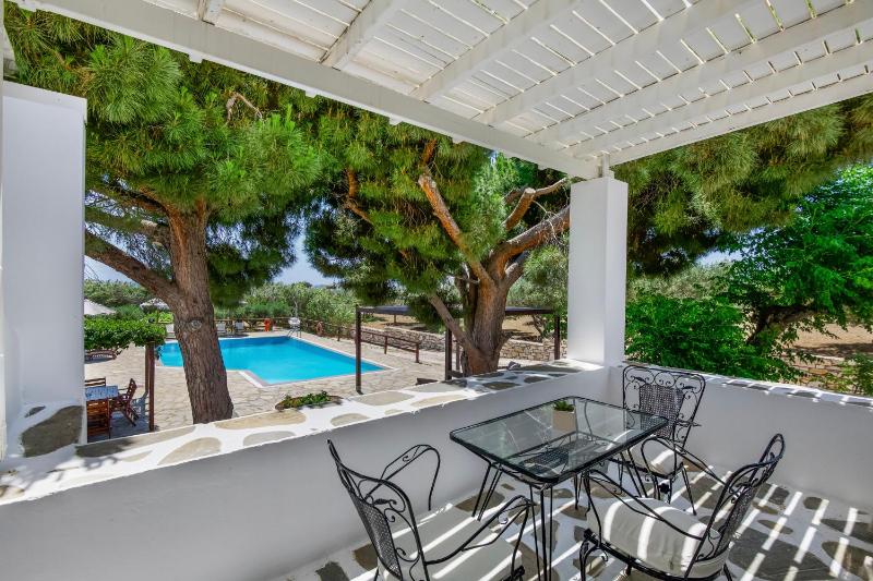 Tzane Studios & Apartments - Steps away from Golden Beach - image 40