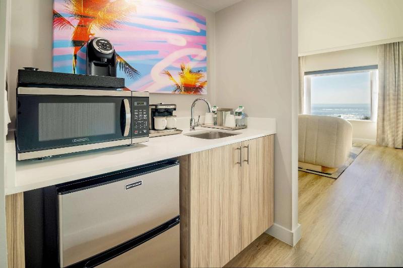 Radisson Miami Beach - image 26