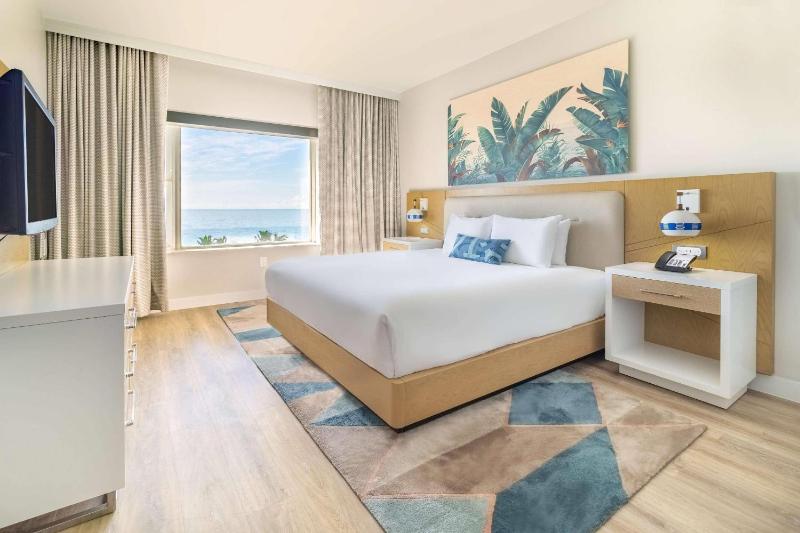 Radisson Miami Beach - image 40