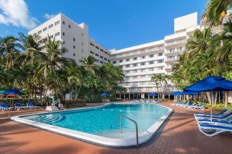 Radisson Miami Beach - image 6