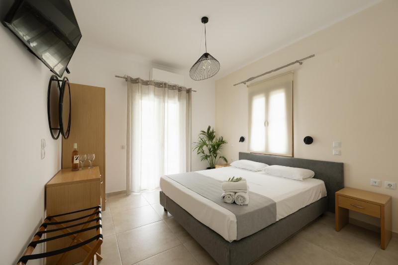Studio Apartment image 4