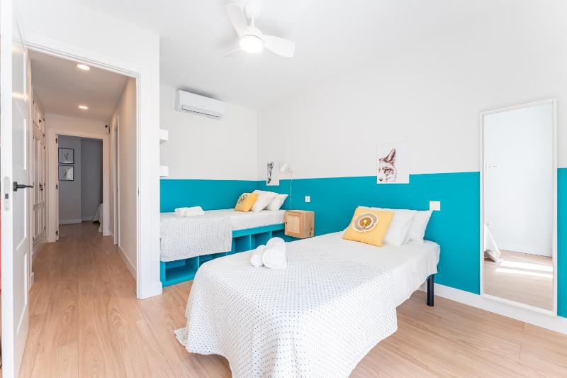 VB Torrequebrada Townhome 3BR near the sea - image 24