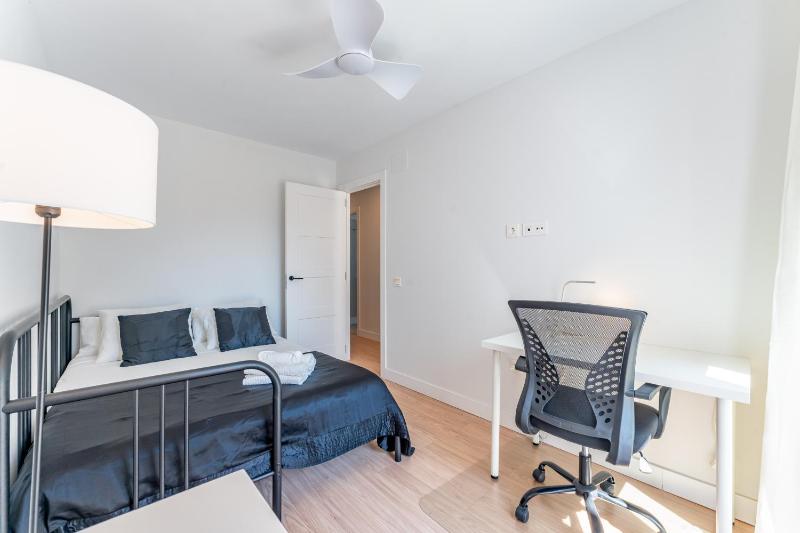 VB Torrequebrada Townhome 3BR near the sea - image 21