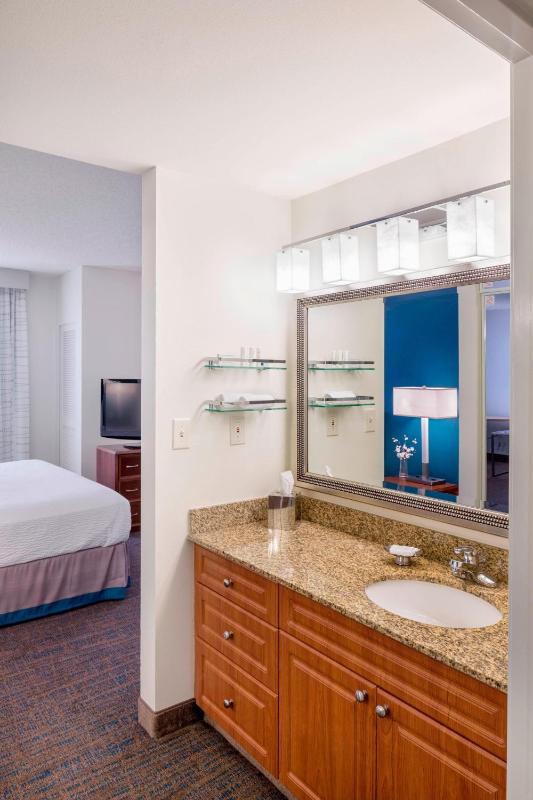 Residence Inn by Marriott Portland Downtown/RiverPlace - image 5