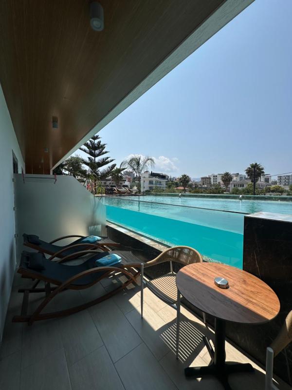 Ilio Boutique Hotel - image 6