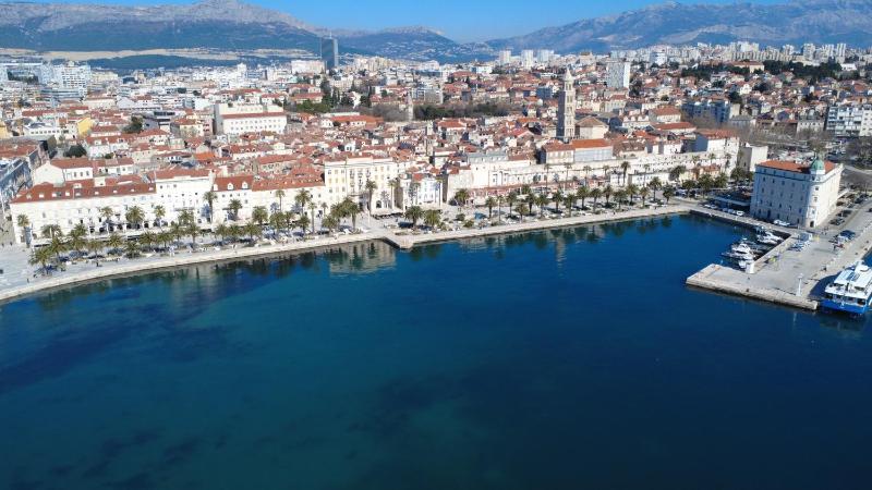 Tortosa Blue - image 13