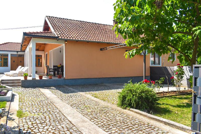 Villa Sama - image 11