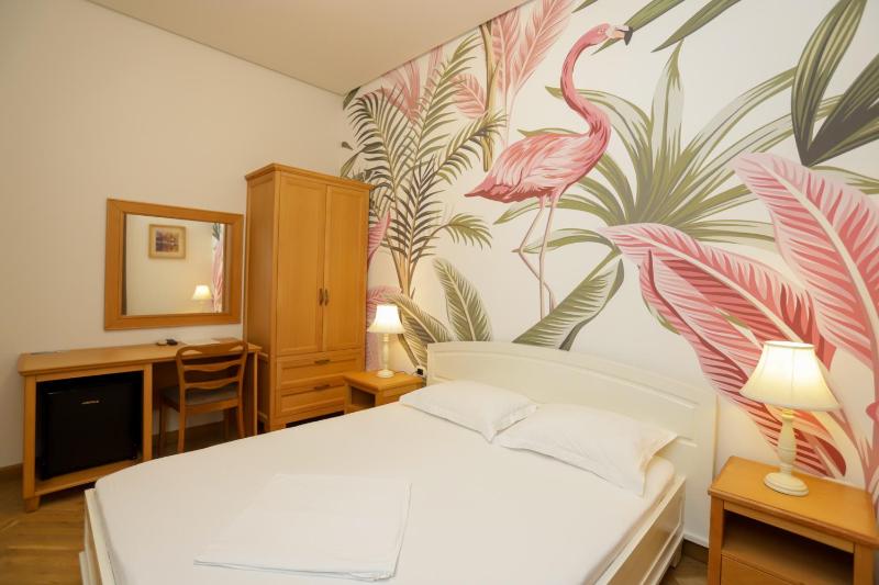 Standard Double Room image 2