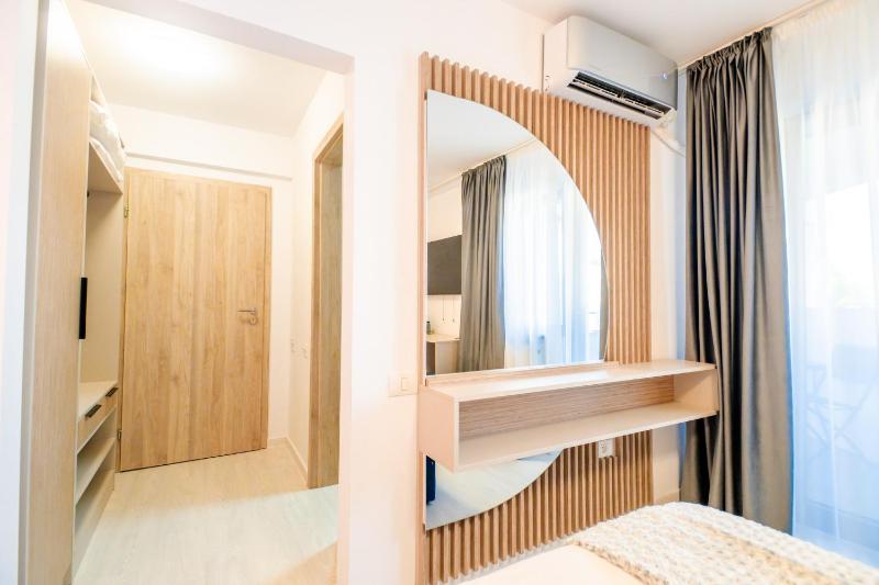 Standard Double Room image 2