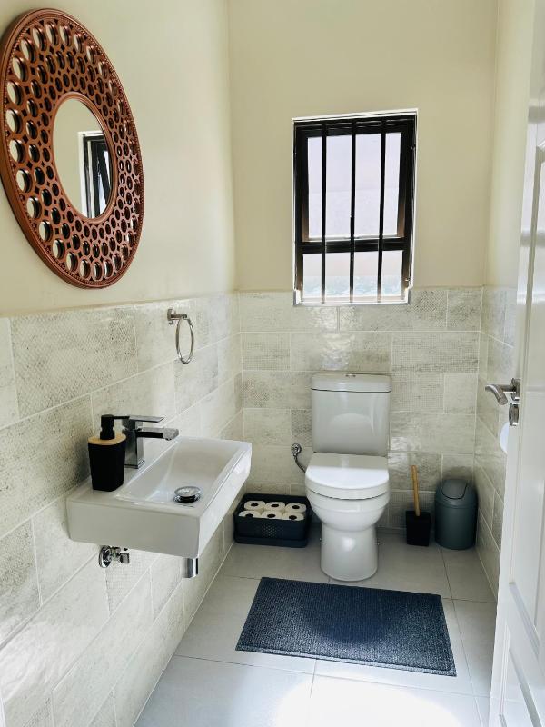 Sweet Daisies Apartment - image 6