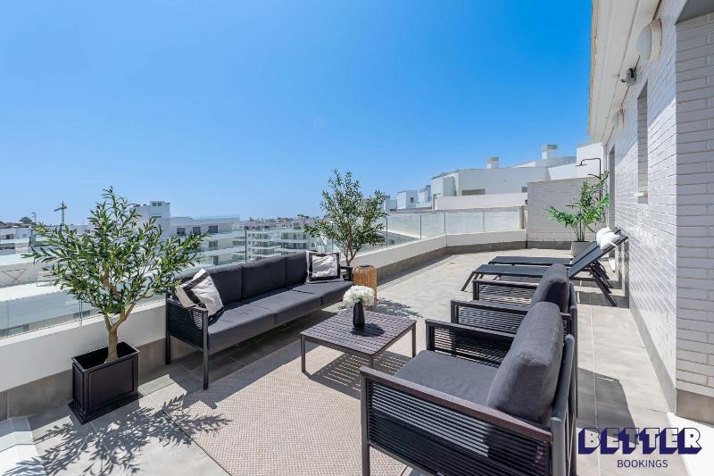 Prime Penthouse Top Location By Better Bookings - image 16