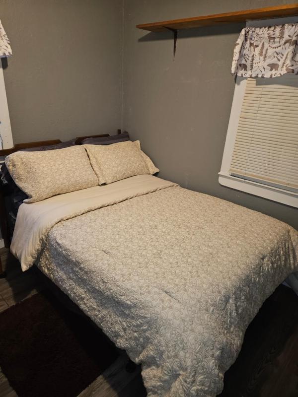 Two-Bedroom Apartment image 4